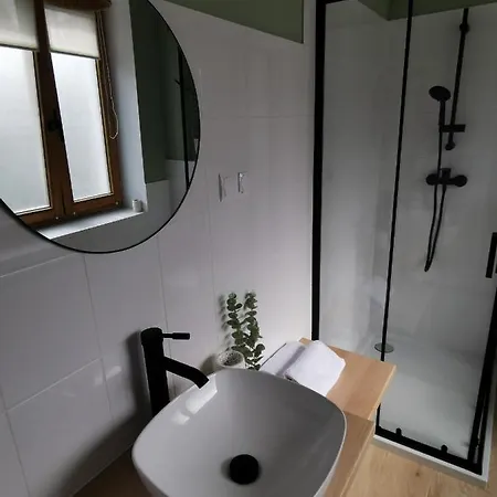 Apartment River House *