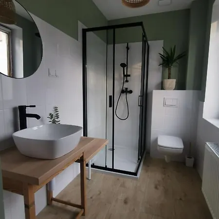 Apartment River House *