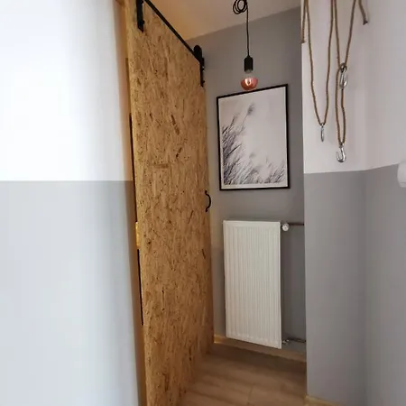 Apartment River House *